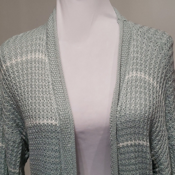 𝅺PINQUE Mint Colored Open Cardigan NWOT - Picture 2 of 6